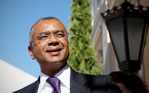 Carlos Silva deixa de ser banqueiro em Portugal