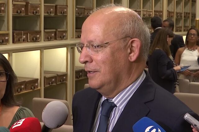 Sanções à Venezuela? 'O que mais ajuda é superar a crise política', diz MNE