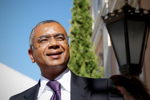 Carlos Silva deixa de ser banqueiro em Portugal