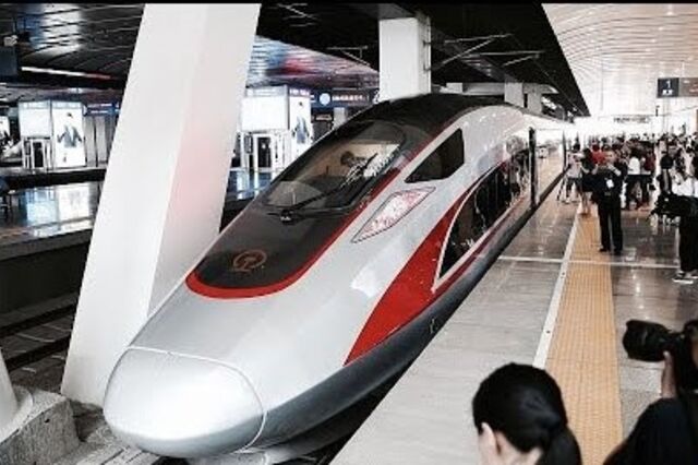 China inaugura em Setembro comboio mais rápido do mundo