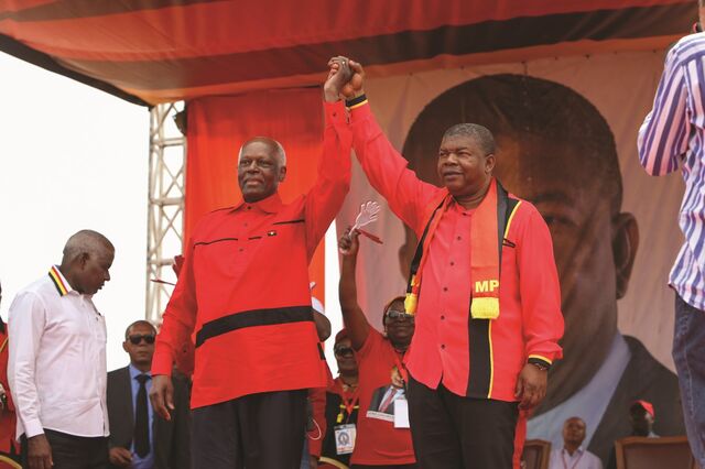 Angola: o voto é a arma no país que não quer voltar à luta