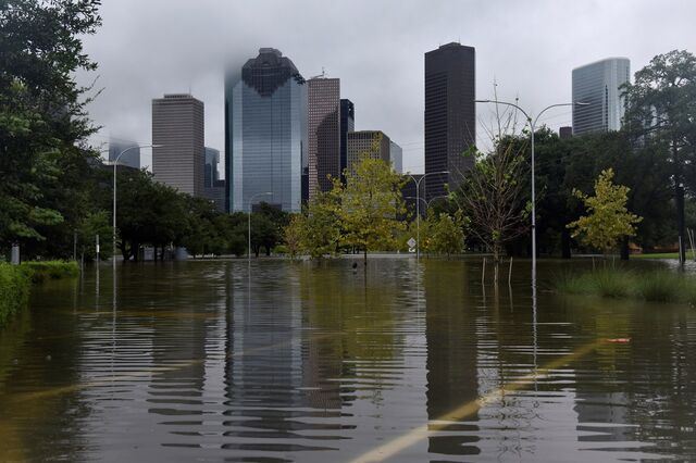 Furacão Harvey deverá custar à indústria de resseguro mais de 20 mil milhões de euros