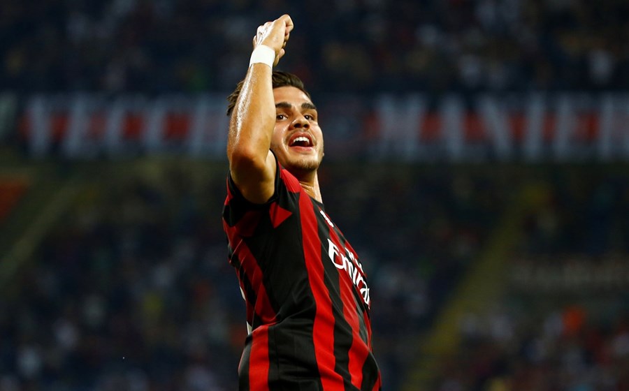 19- André Silva: Do Porto para o AC Milan por 38 milhões de euros