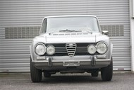 1972 ALFA ROMEO GIULIA SUPER 1.3 - Estimativa entre 17.000 e 22.000 euros