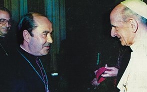 Presidente da República condecora António Barreto, Pintasilgo e bispo Manuel Martins