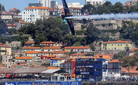 Red Bull Air Race 2017 vista no Porto por 850 mil pessoas 