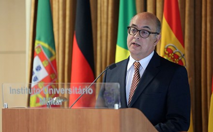 Compromisso de esclarecimento sobre Tancos está por cumprir por Azeredo Lopes