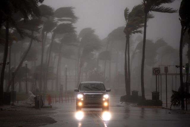 Furacão Irma: Autoridades baixam classificação para depressão tropical