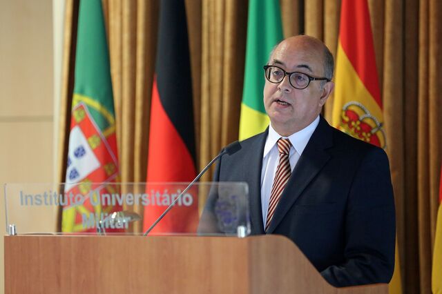 Tancos: Ministro da Defesa diz que 'não faz sentido nenhum' demitir-se 