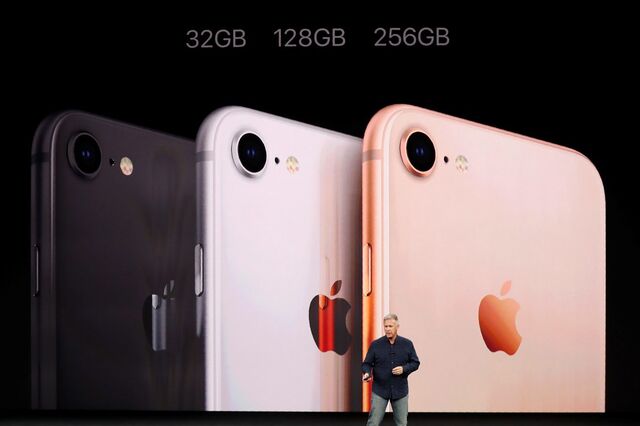 Pior semana de lançamento do iPhone tira 45 mil milhões à Apple