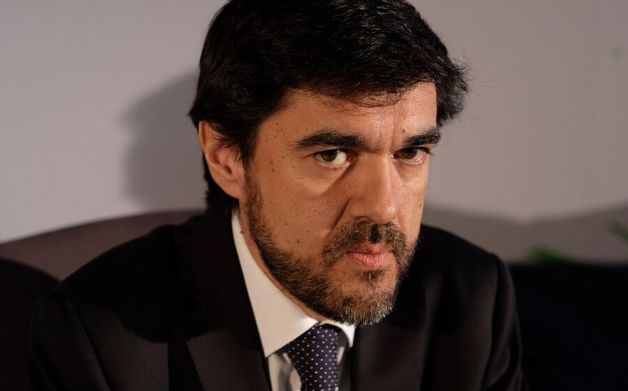 Nos Miguel Almeida
