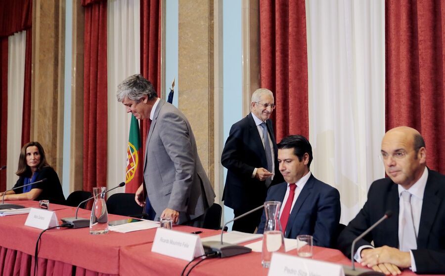 mario centeno ministro finanças supervisao carlos tavares