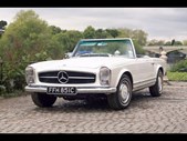 1964 MERCEDES-BENZ 230SL - Estimativa entre 55.000 e 65.000 libras