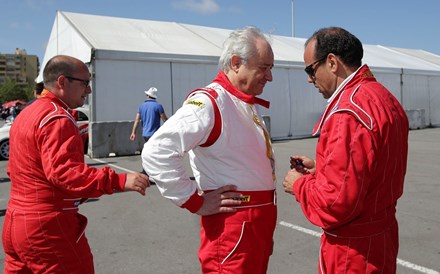 Na corrida VIP do circuito da Boavista com Nuno Morais Sarmento. Os automóveis são uma das suas paixões.