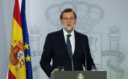 Rajoy dá primeiro passo para impedir investidura de Puigdemont