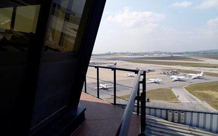 Aeroportos de Lisboa e Porto crescem a dois dígitos até Junho