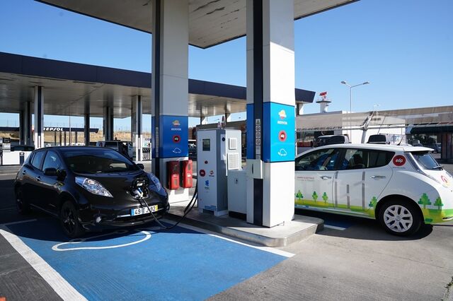 Carro eléctrico: Segunda circular já tem posto de carga rápida