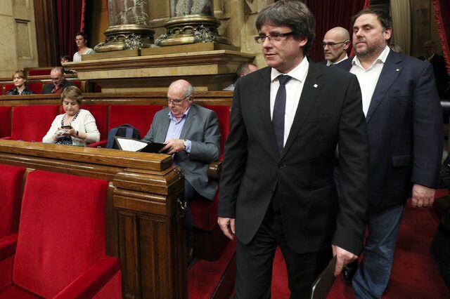Generalitat pode convocar eleições na Catalunha para travar artigo 155
