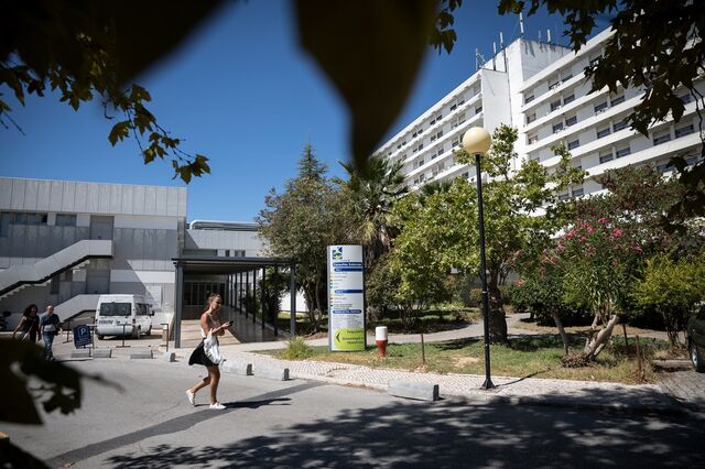Hospital de Santarém suspende visitas a doentes internados