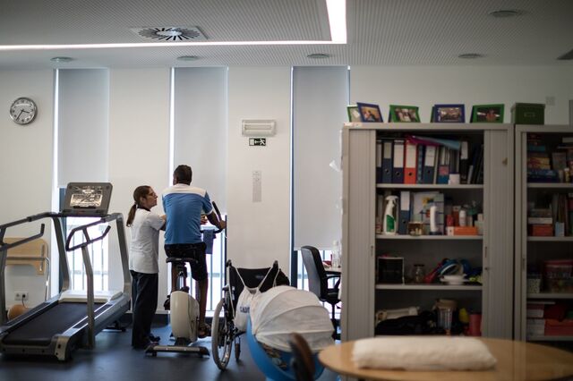 Emissão de exames médicos em papel acaba até ao final de Agosto