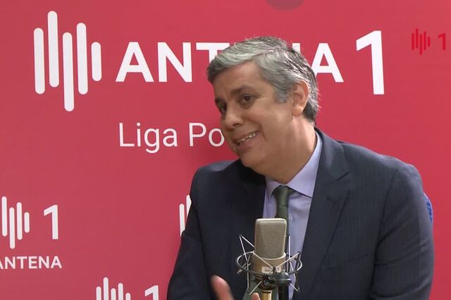 Ministro abre a porta a medidas do PCP e BE mas avisa que no OE 'não pode caber tudo'