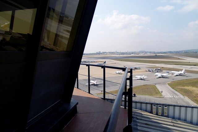 Aeroporto de Lisboa com mais pessoal de apoio e equipamento de handling