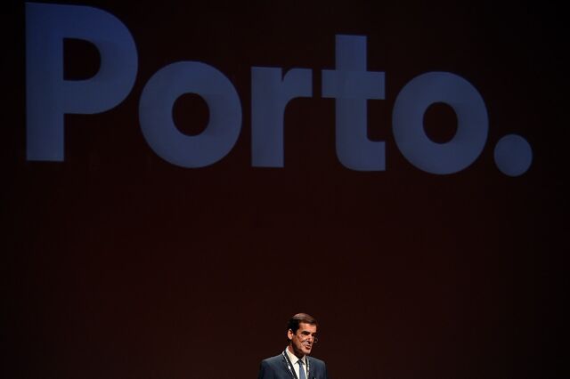 Mudança do Infarmed para o Porto só agrada ao... Porto