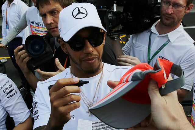Hamilton volta a ser campeão de Fórmula 1