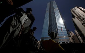 Edifício de escritórios em Hong Kong bate recorde ao ser vendido por 5,2 mil milhões