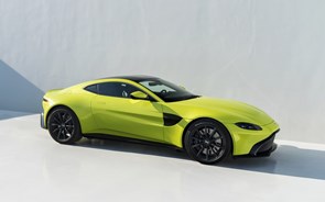 Novo Aston Martin Vantage de 150.000 dólares já está esgotado no próximo ano