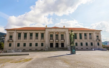 Objectivo de estar por perto é ajudar a profissão