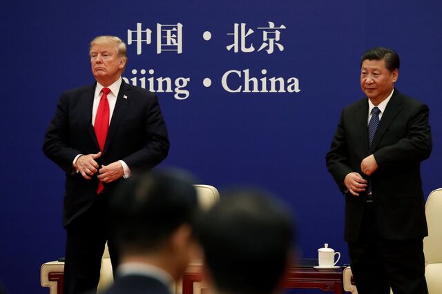 Trump quer avançar com novas tarifas, apesar das negociações com a China