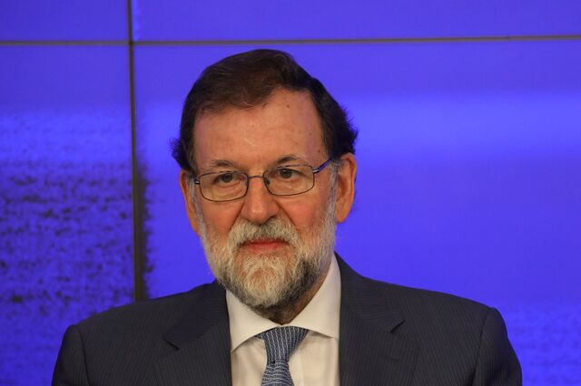 Mariano Rajoy assegura que haverá novo ministro da Economia “na próxima semana”