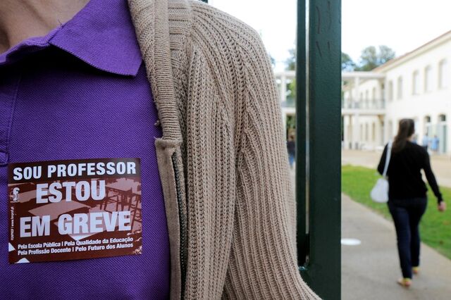 Professores, PCP e Bloco sobem pressão sobre progressões