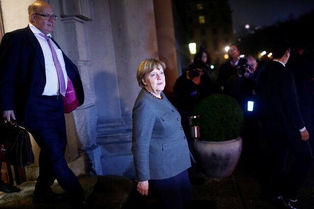 Merkel não chega à 'Jamaica' no prazo auto-imposto para formar coligação de governo