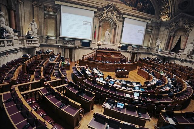 Quinze medidas do Orçamento que foram aprovadas contra a vontade do governo