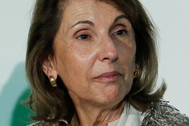 Presidente do Infarmed assume que anúncio da transferência da sede afecta actividade