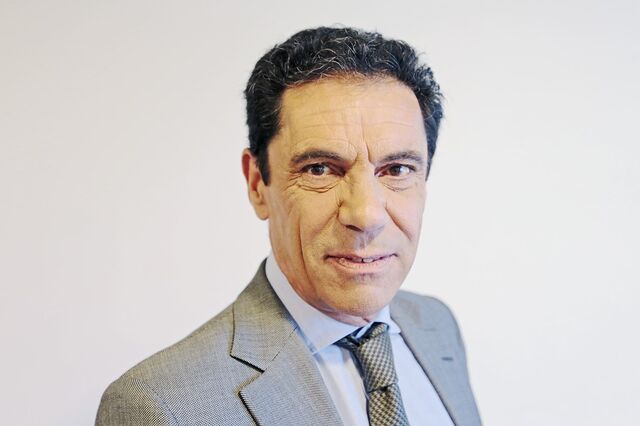 Endesa compromete-se a manter preços contratuais