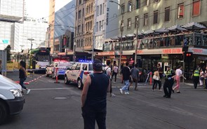 Atropelamento 'deliberado' em Melbourne provoca pelo menos 12 feridos