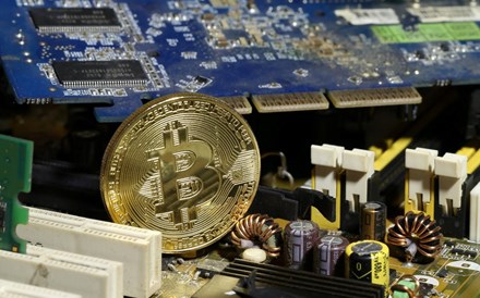 Bitcoin entra no palco principal de Wall Street