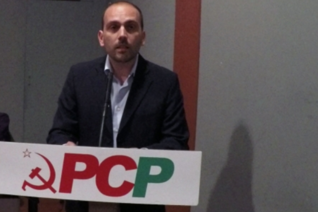 PCP diz que 'só sobrarão promessas' se Governo continuar 'amarrado' ao défice