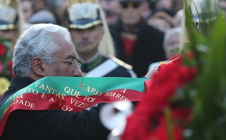 Costa: Homenageamos Mário Soares continuando combate por um Portugal melhor