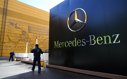Guerra de números entre Mercedes e Volkswagen