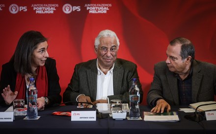 Costa desafia partidos, incluindo PSD, a aprovar descentralização até ao verão