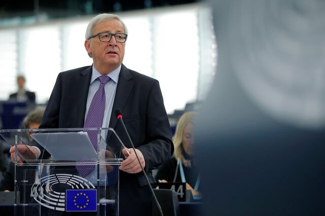 Eurodeputados criticam nomeação de n.º 2 de Juncker para secretário-geral da Comissão