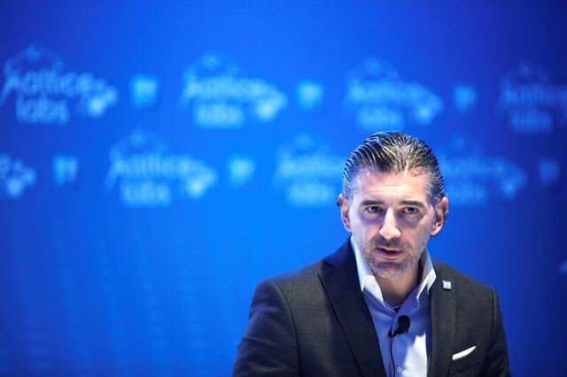 Altice vai vender parte do negócio de voz internacional da PT