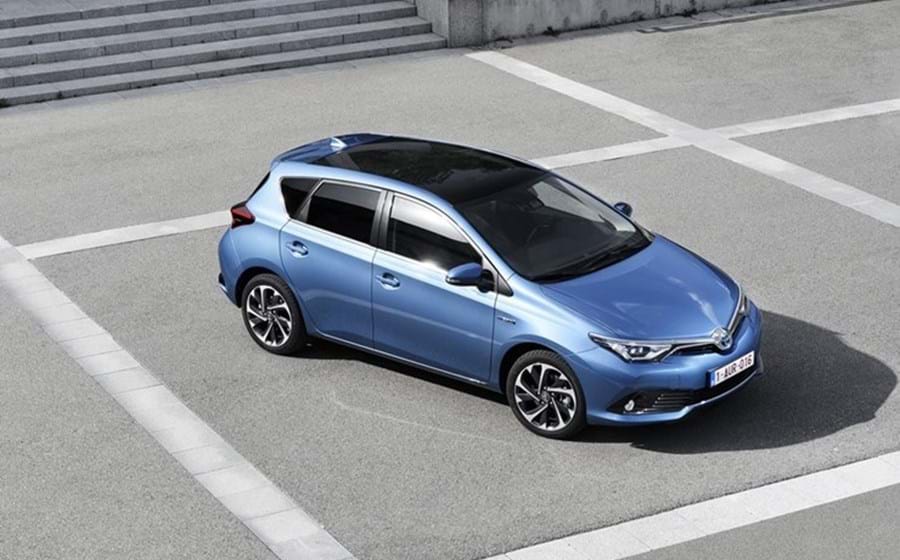 25.º TOYOTA AURIS – Vendeu 2.635 unidades em 2017    (-4%), o que corresponde a uma quota de mercado de 1,19%