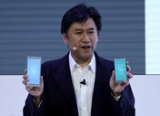 Hideyuki Furumi apresenta os novos Xperia XZ2