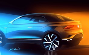 Volkswagen vai produzir T-Roc descapotável na Alemanha