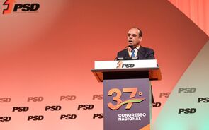 Sarmento quer que seja Marcelo o facilitador de entendimentos